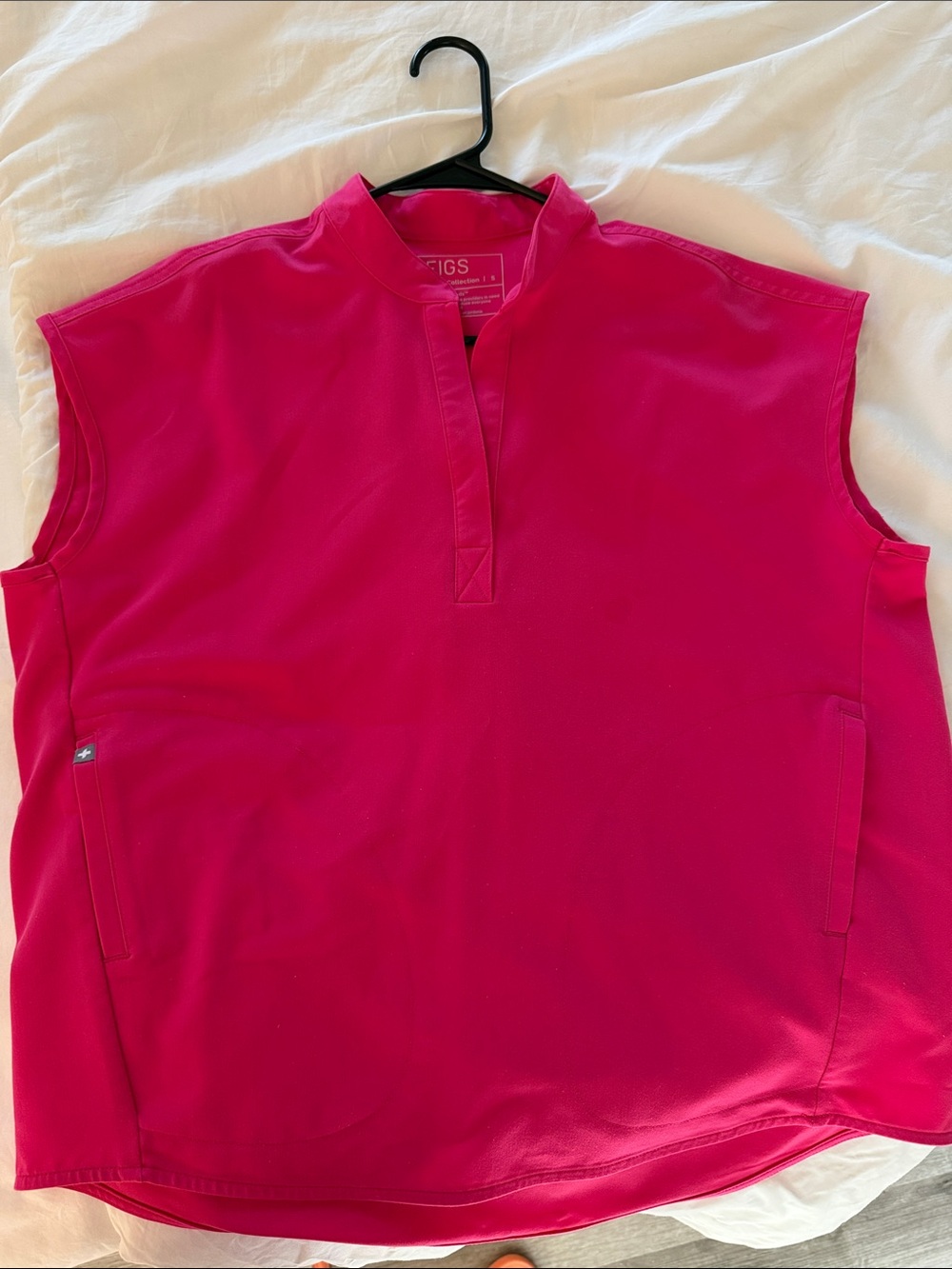 Figs Shocking Pink Scrub Top